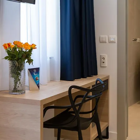 Luxury Unicus I, Ii, Iv In Center Of Old Town Affittacamere