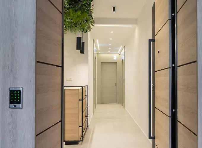 Luxury Unicus I, Ii, Iv In Center Of Old Town Guest house 4*